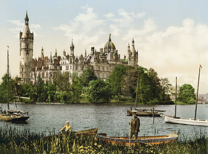 Cung điện Đại công tước Shwerin, Mecklenburg - Những bức ảnh cho thấy một cái nhìn hoài cổ và yên bình về nước tư bản Đức trước chiến tranh thế giới thứ nhất.